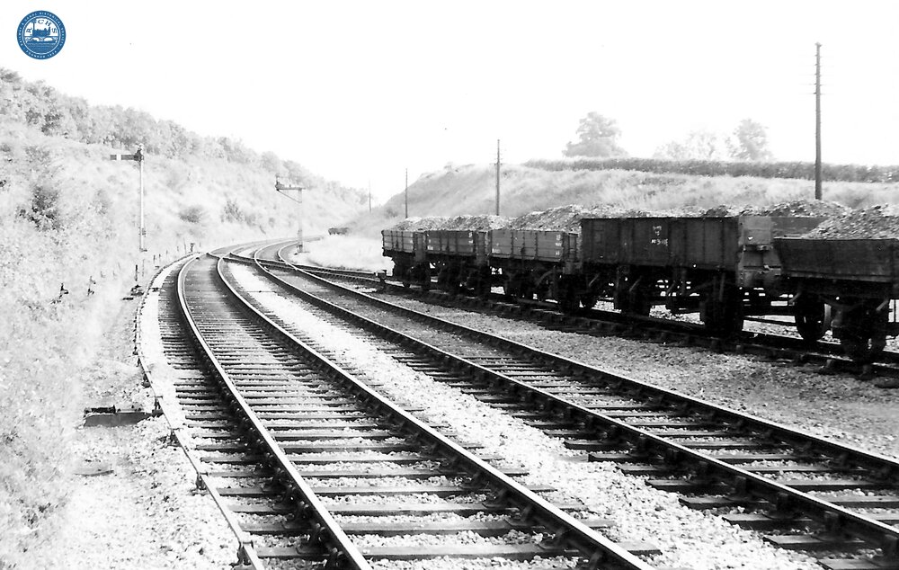 Shackerstone Sidings looking to Nuneaton, August 1959. (ASE @ 8m 10ch)