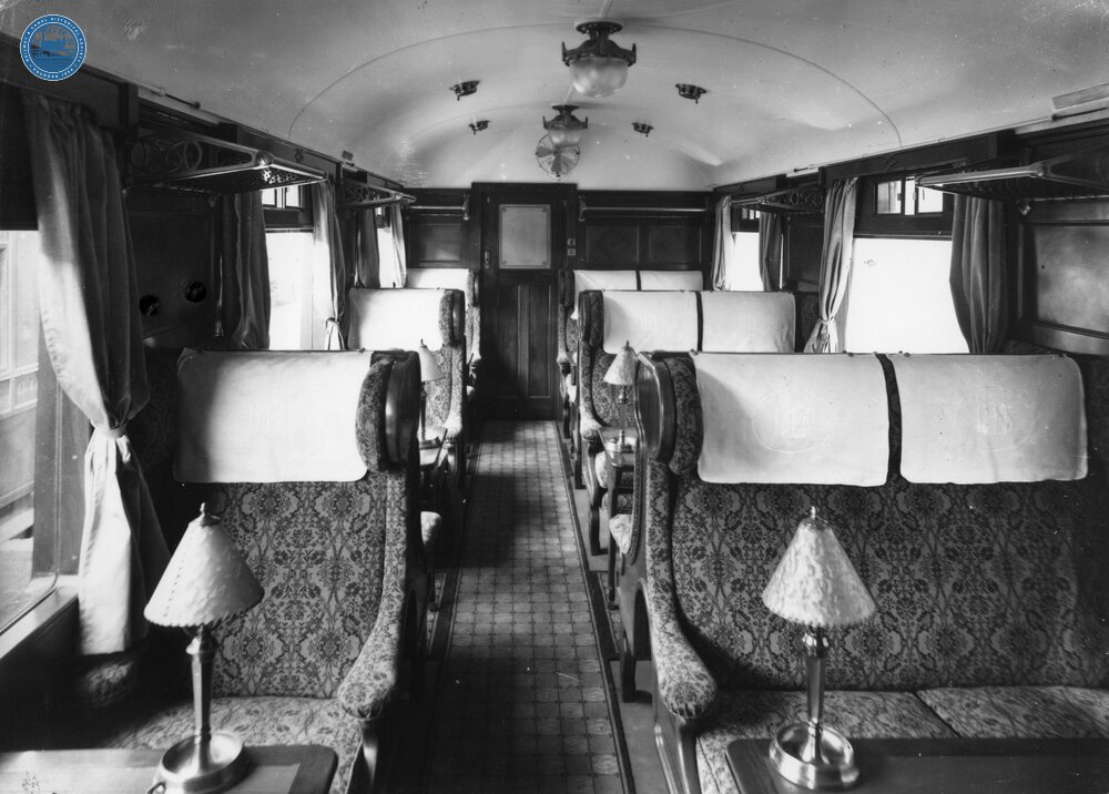 LMS First Class Luxury Car No. 15412 - Interior (Ref: 011284)
