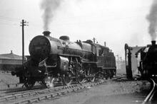 LMSR Crab 2-6-0 No 2807