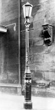 Euston Station - London and Birmingham Railway Lamppost.  (LEC1 @ 0m 0ch) (Ref: 031387)
