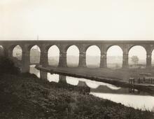 Sankey Viaduct (DSE @ 14m 07ch - 14m 16ch). Panorama of viaduct looking south-east. Sankey Sugar Works in the background (Ref: 030591)