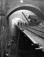 Edge Hill. Widening the cutting and opening up the tunnel on the approach to Liverpool Lime Street 1880-1885. (WJL4 @ c.193m) (Ref: 031164)