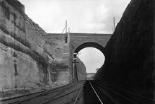 Edge Hill. Widening the cutting and opening up the tunnel 1880-1885. (WJL4 @ c.193m) (Ref: 031181)