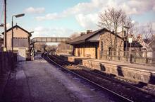 Whaley Bridge station (BEJ @ 10m 04ch). 05 April 1986