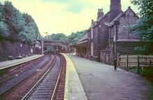 New Mills Central station (TTA1 @ 173m 15ch). 05 June 1986