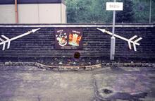 Settle (SAC @ 236m 40ch). Memorial Notice on the platform. 05 July 1986
