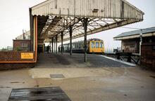New Holland Pier station (NHP @ 107m 13ch), looking from N.E. 27 September 1980
