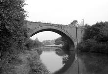012021  Rugby GCR bridge over Oxford Canal (MJC3 @ approx 121m 50ch). 8 August 1975