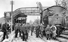 Ingatestone Station. Installing steel lattice footbridge using a steam crane c.1900. (LTN1 @ 23m 50ch) (Ref: 031073)
