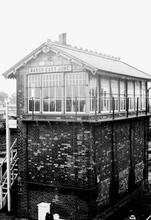 March East Junction signalbox (EMP @ 85m 78ch). 18 August 1971 (Ref: 221050)