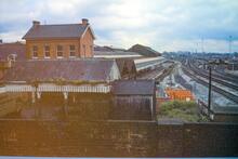 Nottingham London Road (Low Level) station (off NHL @ 127m 76ch). View from London Road bridge. 12 May 1989