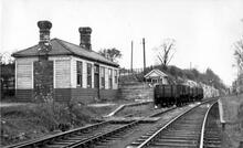 Sprotbrough Station (DEN @ 8m 54ch), looking south. 1955