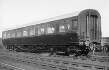 LNER Third Class Coach (TO) No 1982