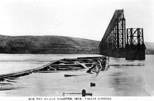 Tay Bridge. (Original. ECN2 @ 56m 37ch - 58m 55ch) The fallen girders in the river. (Ref: 030893)