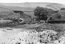 Great Flood of 1948.  Masons bridge No. 130 (ECM8 @ 42m 44ch) washed away by floods. (Ref: 031254)