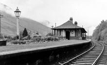 Arrochar & Tarbet station (WHL @ 19m 45c), looking north. 16 October 1965