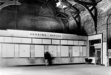 York station (ECM4 @ 188m 40ch). Booking Office. 27 May 1942. (Ref: 030762)