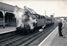 Whitby West Cliff Station (SSK2 @50m 34ch). 31 August 1955
