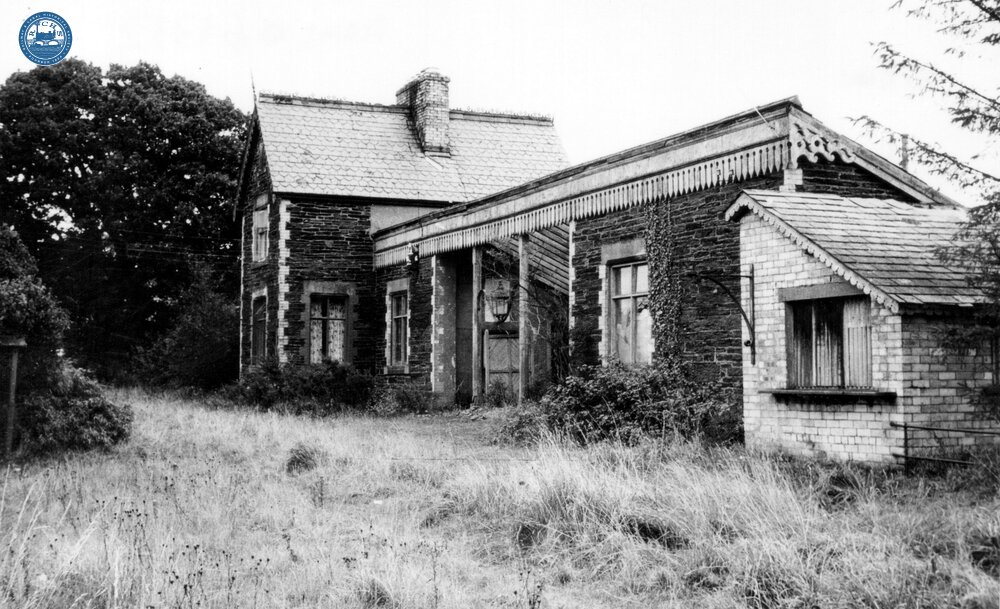 Minffordd Station (RFF @ 2m 5ch) looking towards Blaenau Ffestiniog. October 1954
