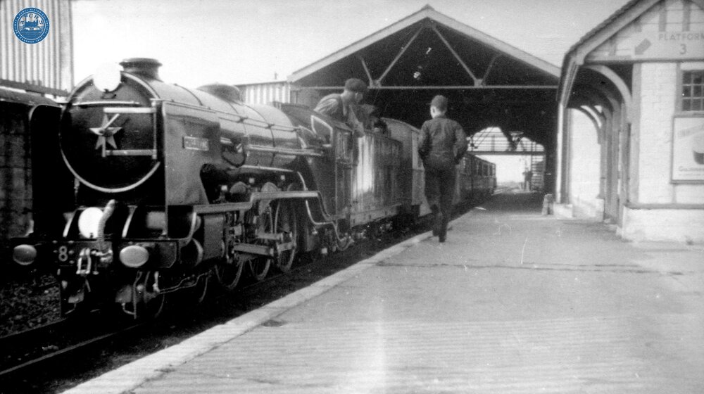 Romney Hythe & Dymchurch Railway 4-6-2 No 8 “Hurricane”