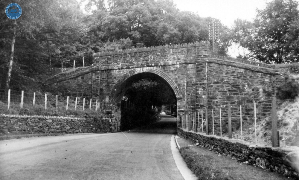 Bridge over Portmadoc Beddgelert road om NWNGR never finished  (Ref 061935E)