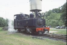 Welshpool Raven Square (1m 01ch). No 14 (2-6-2T Hunslet 1954, ex Sierra Leone Rly No 85). August 2003  (Ref 017406E)