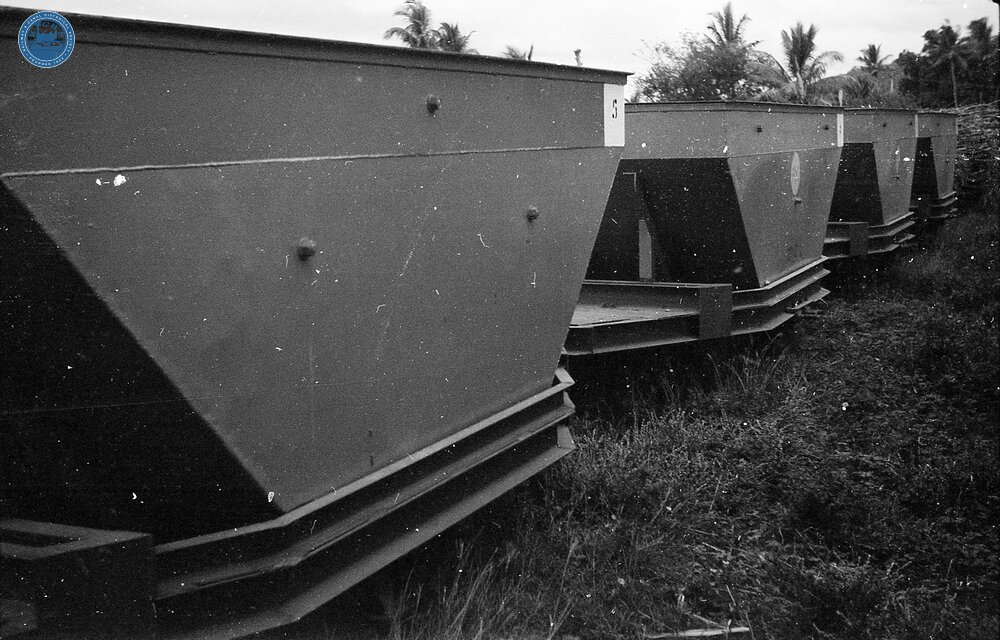 017846E bogie hopper. Taken from Free Train. Between Nadi and Lautoka. 3 November 1973