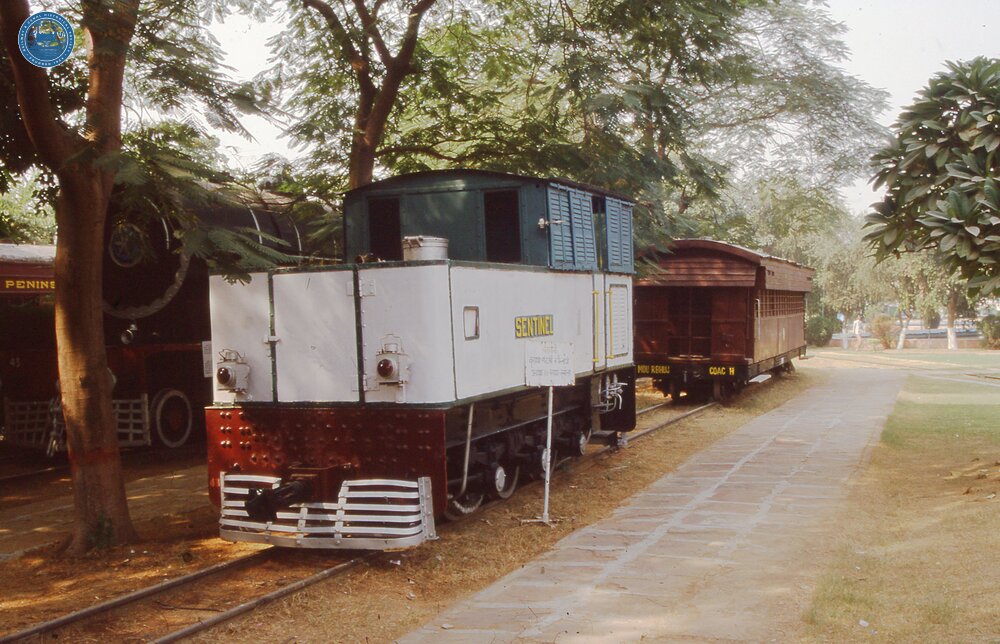 017999E Ind_37  Sentinel steam locomotive  for  the Bankura Danodar River light railway. 6-wheels (4 chain driven). 2 ft 6 in gauge.