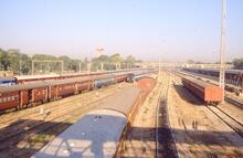 325024E Carriage sidings adjacent to station. Jaipur. 07 November 2000