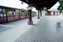 Heritage S-Bahn trains at Ostkreuz station, Berlin. Aug 1997 (Ref: 221327)
