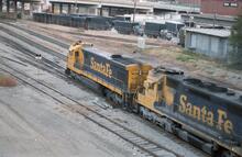 015307E 88_8_36 KansasCity Santa Fe locos 3 November 1988