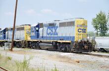 016865E 02_12_18 Pinocha Yard CSX   10 August 2002