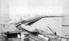 Ryde Esplanade Station and Pier c. 1930s (IOW @ 0m 32ch) (Ref: 030359)