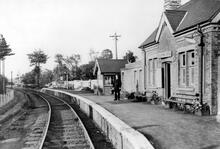 Shide Station. (IWV @ 0m 71ch) (Ref: 030405)