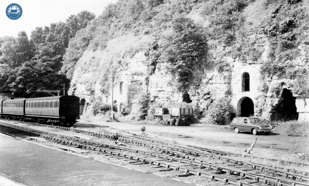 Ventnor Station - Sidings  (IWS @ 12m 44ch) September 1965