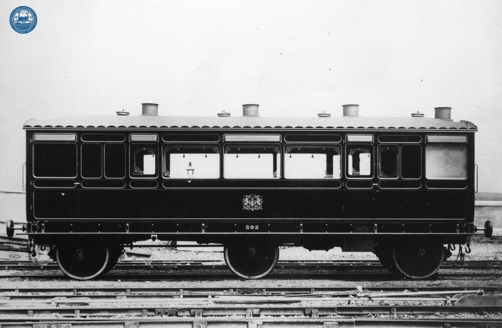 LBSCR First Class saloon No.592 (Ref: 011126)