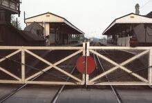 Shoreham-by-Sea station (BLI1 @ 5m 69ch). 18 May 1985 (Ref: 221446)