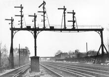 South Croydon Signal Gantry (VTB2 @ 11m 22ch) (Ref: 031633)