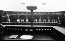 Three Bridges Electrified Line Control Centre - interior. (VTB3 @ 29m 28ch) (Ref: 031637)
