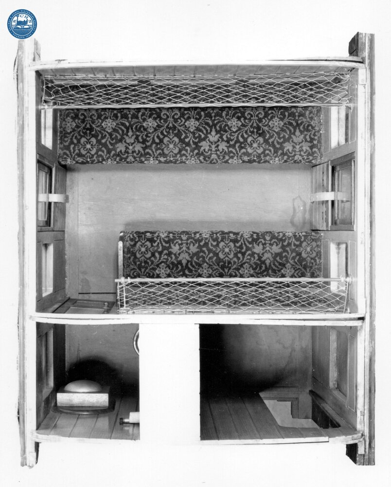LSWR Third Class Coach No. 269 - Mock-up from above  (Ref: 031508)