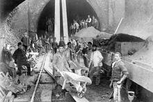 St Catherine's Tunnel, Guildford. Reconstruction after 1895 collapse of tunnel. (WPH1 @ 31m 13ch) (Ref: 031064)
