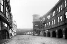 Waterloo Station (BML1 @ 0m 5ch). Old station offices c.1900. (Ref: 030479)