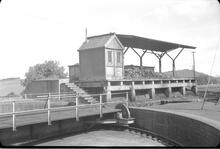 325162E   C6_5  Okehampton turntable