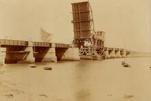 King's Ferry Bridge (SEJ2 @ 47m 34m). The 1904 bascule bridge in the open position