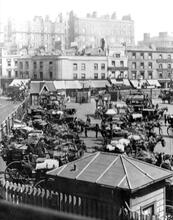 Victoria Station (VIR @ 0m 0ch): Station Forecourt c.1900 (Ref: 030451)