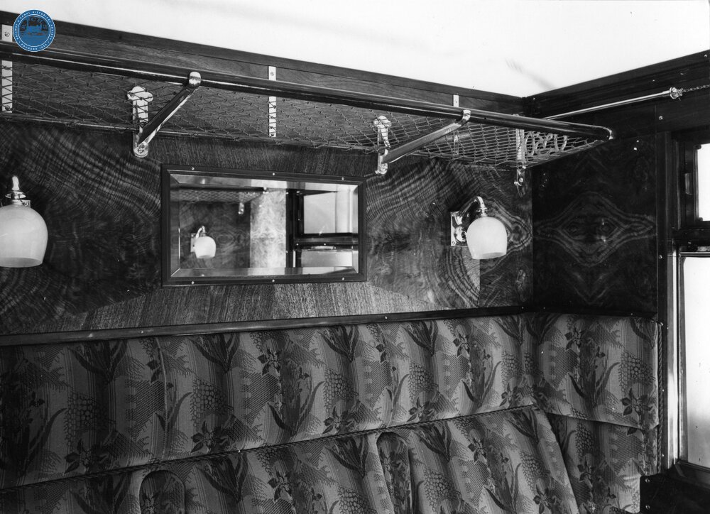 SR First Class Corridor coach compartment 