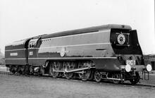 Merchant Navy Class 4-6-2 No. 21C1 "Channel Packet" (Ref: 010296)