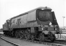 34051 Battle of Britain Class 4-6-2 "Winston Churchill" (Ref: 010333)